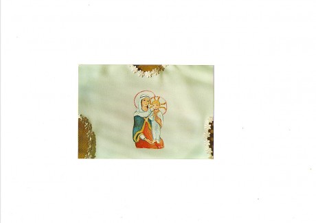 košieľka do krstu - v maminom náručí